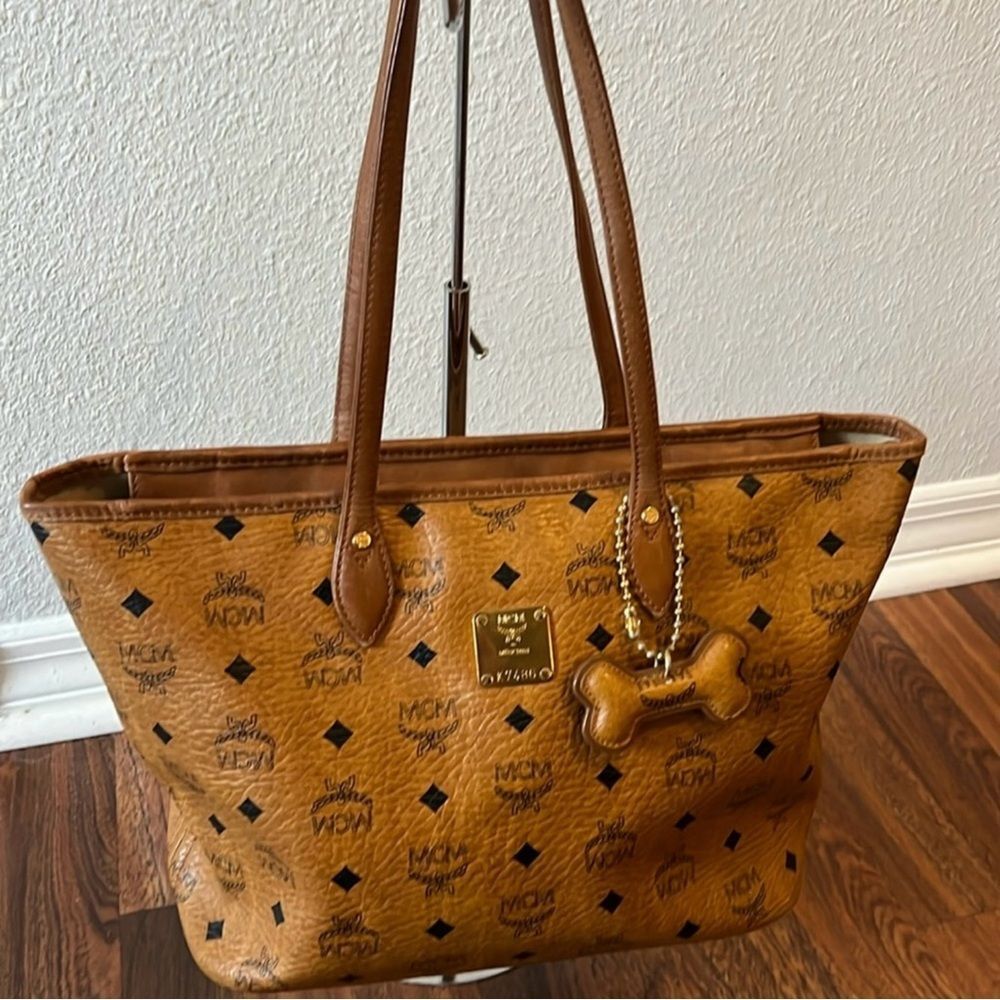 MCM tote